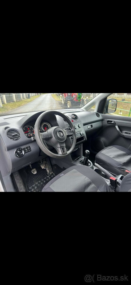 Predam Volsvagen Caddy TDI - 3