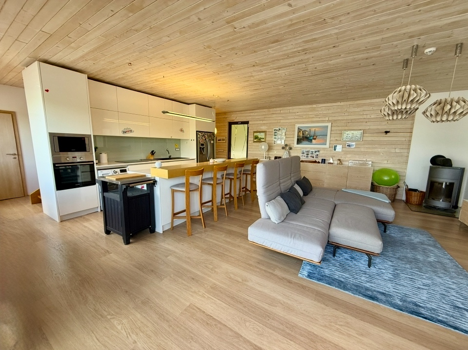 Štýlový hausbót na Dunaji je na predaj - 3