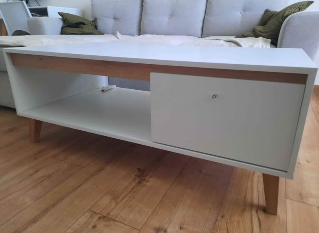 Konferenčný stolík - 3