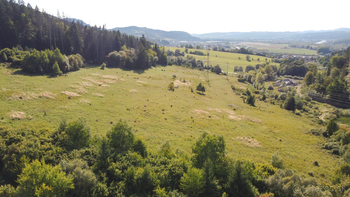 Rozsiahle pozemky na predaj 153.172m2, Dolný Hričov (okres - 3