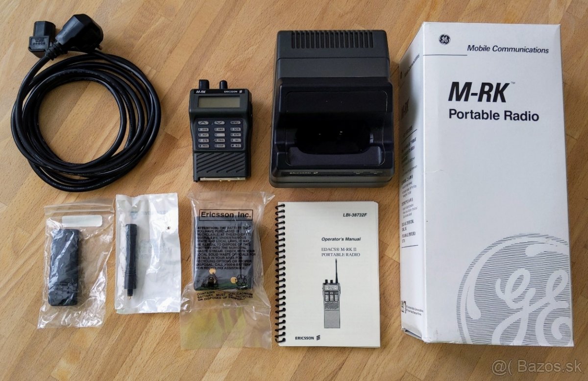 Ericsson M-RKII profesionálna vysielačka - 3