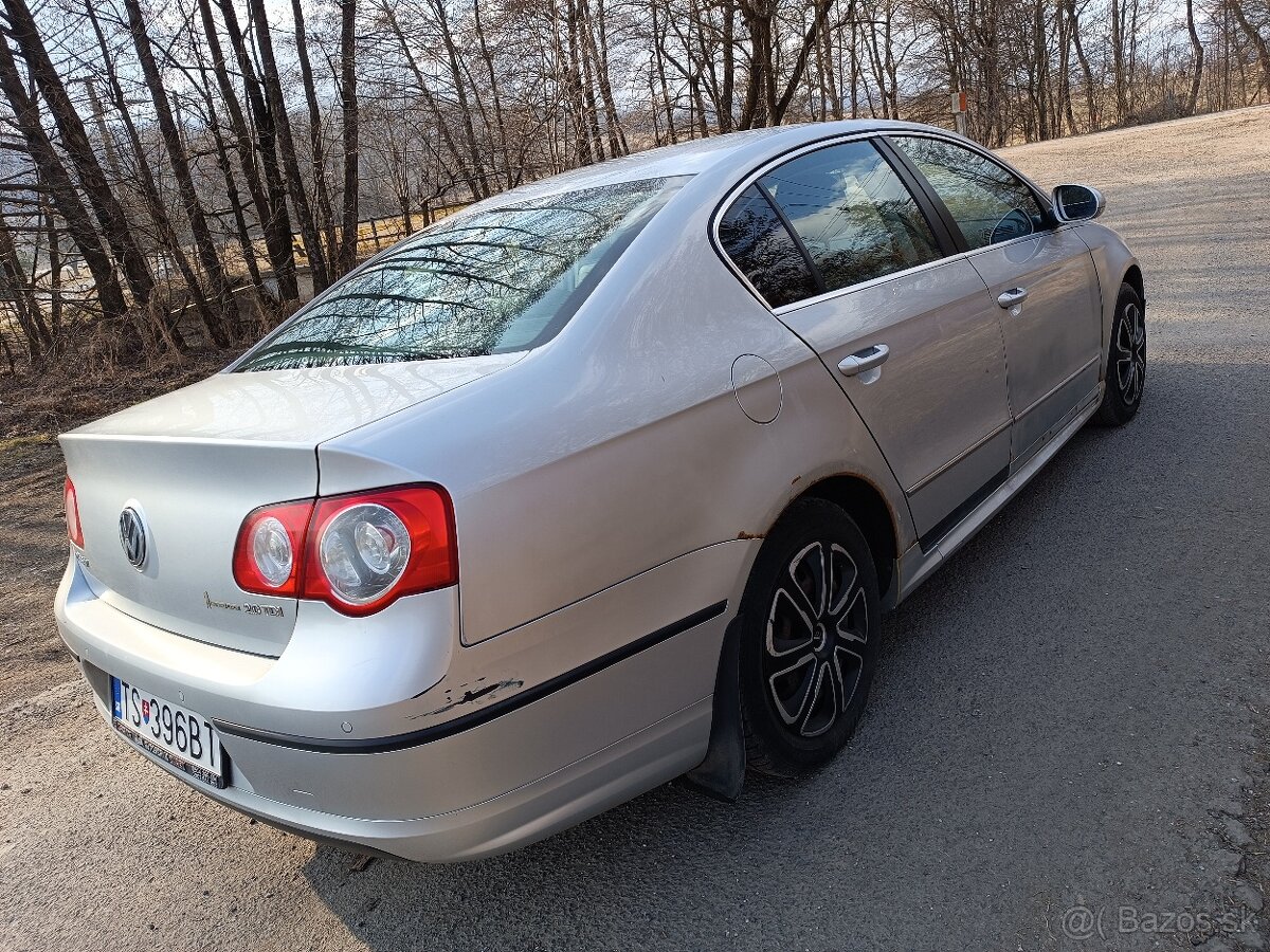 VOLKSWAGEN PASSAT B6 - 3