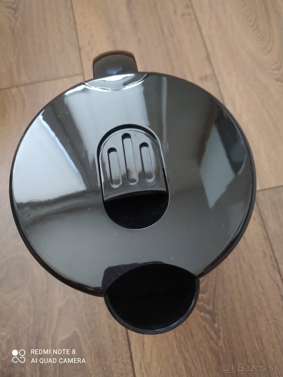 kanvicana na vodu - 17 eur NOVA - 3