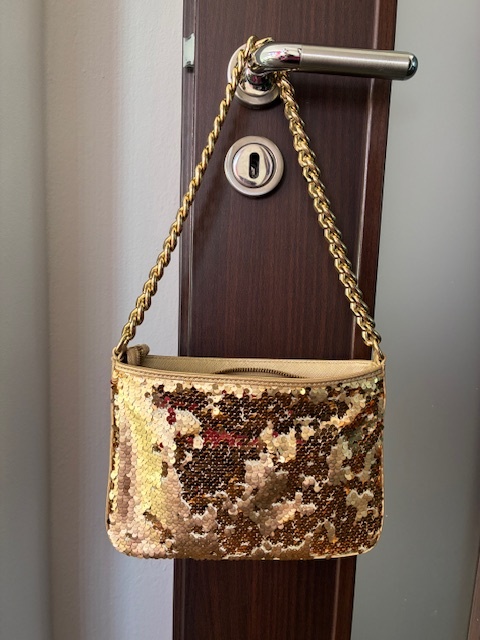 Kabelka Moschino zlatá - 3