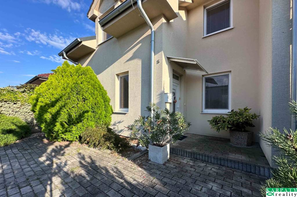 NOVÁ CENA predaj pekného 4-izbového RD v Kamennom Mlyne v - 3