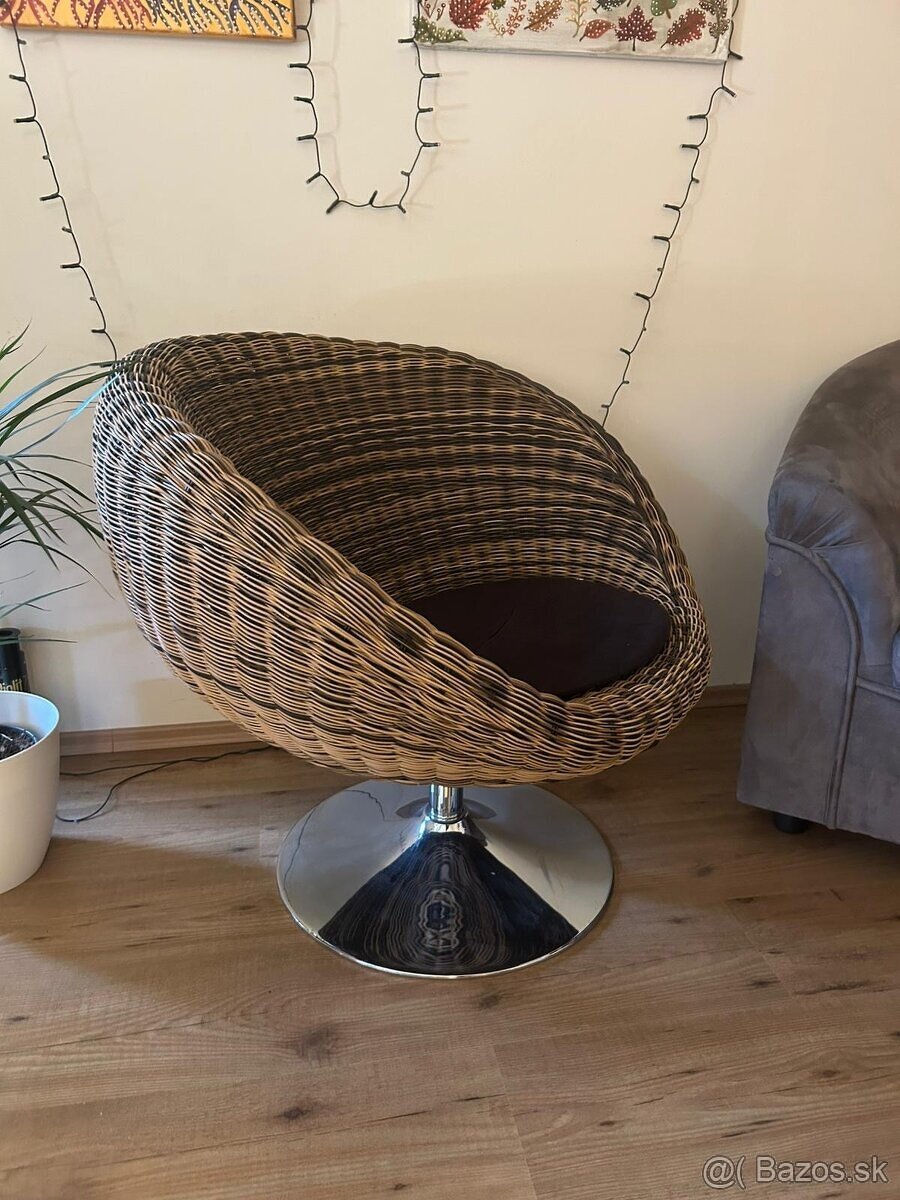 Ratanové otočné kreslo - 3