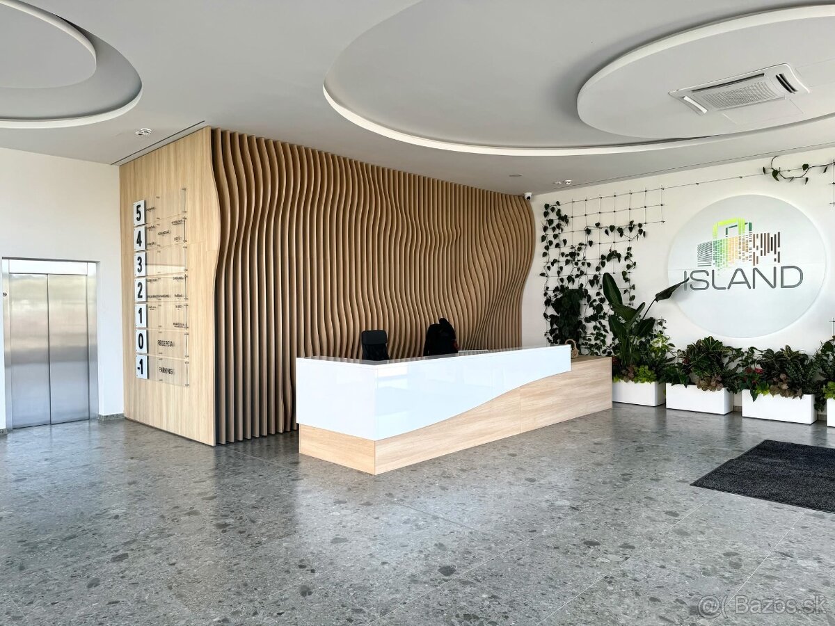 Krásny priestor s veľkou terasou - 3