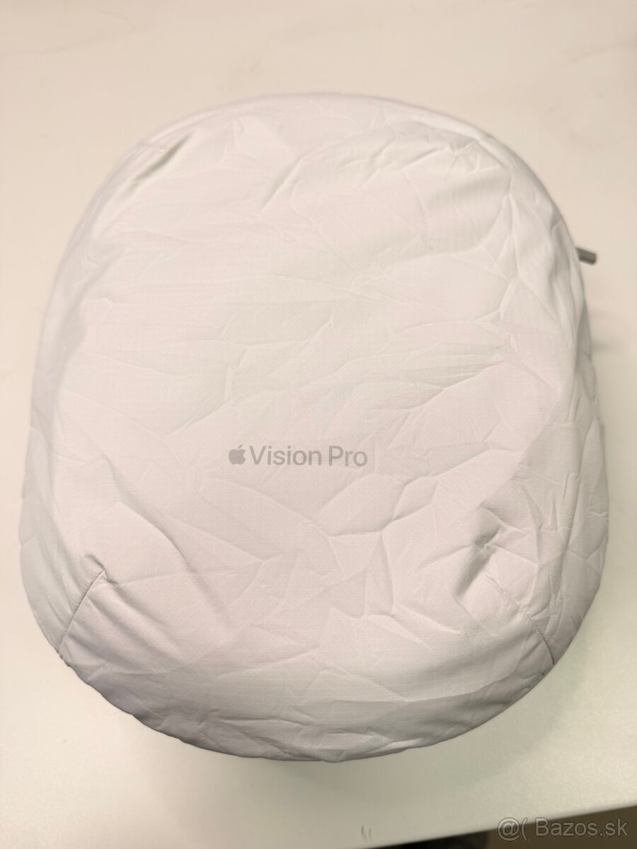 Apple Vision Pro 512 GB (M2) vo výbornom stave. - 3