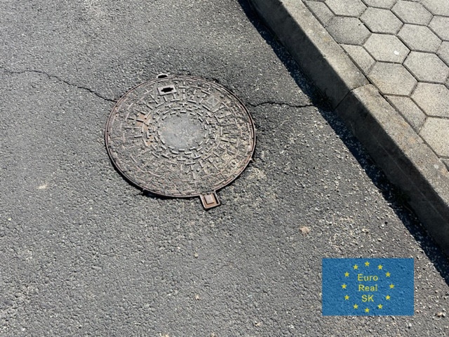 Predaj stav. pozemku Veľká Lomnica - pri golfe, 1000 m2 - 3