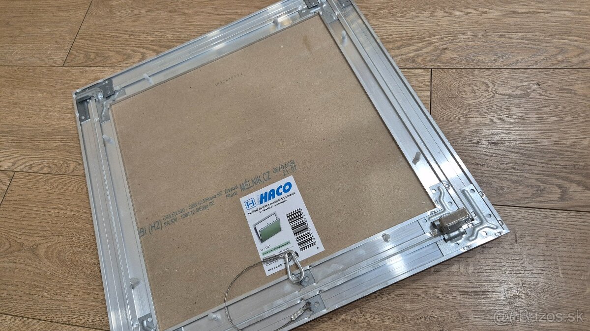 Revizne dvierka hlinikove - 3