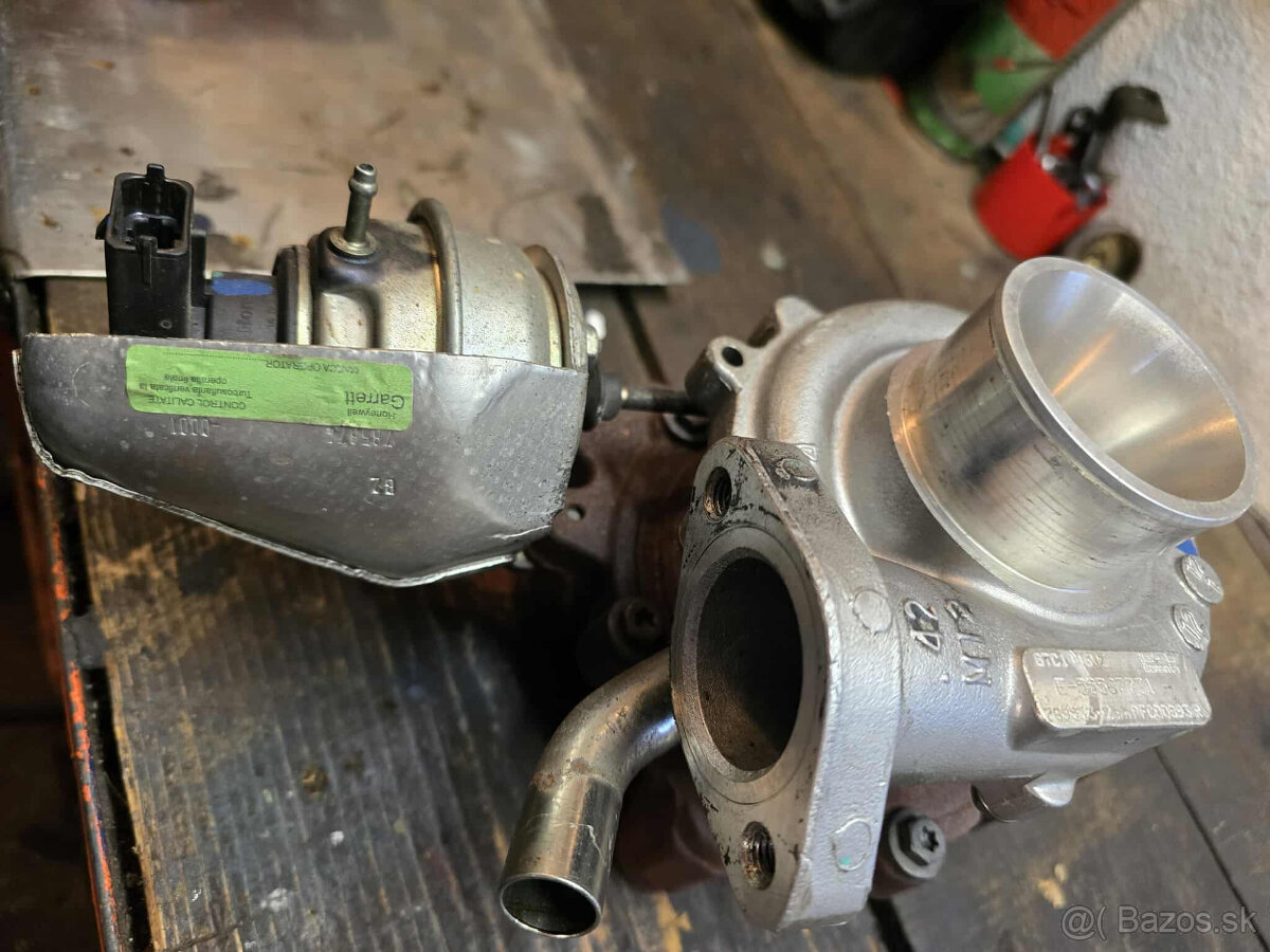 Turbo 55567731 Opel Astra 1,7 - 3