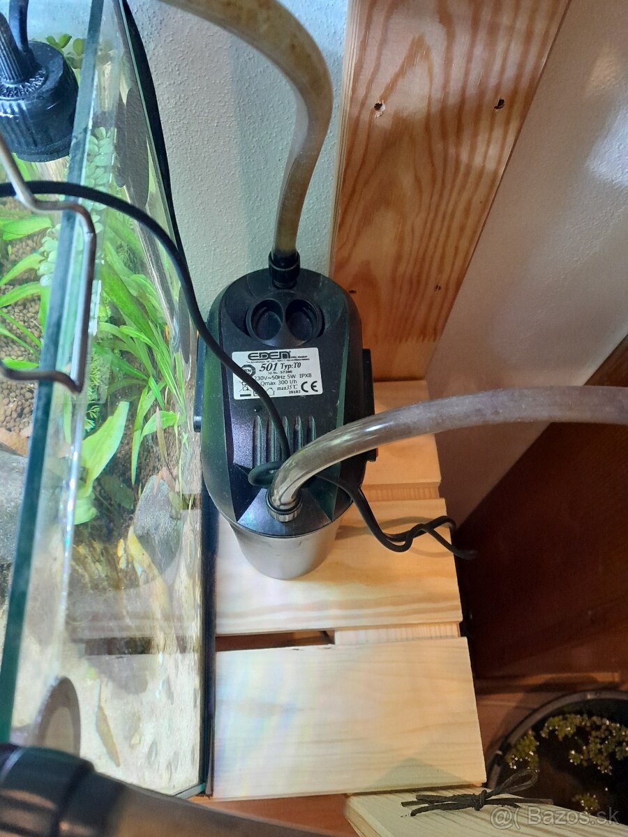 Darujem akvárium - 3