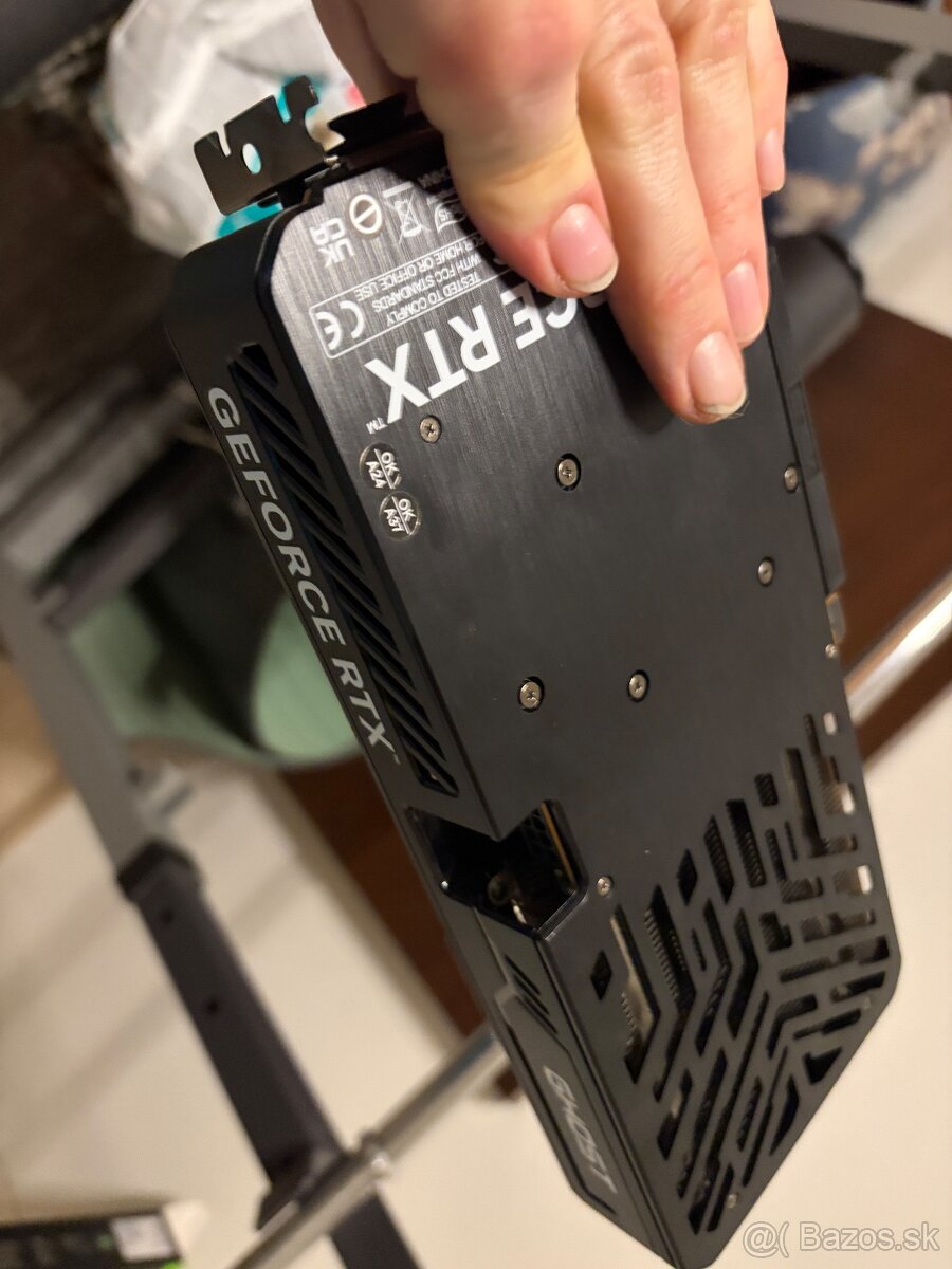 GAINWARD GeForce RTX 5060 Ghost OC 8G - 3