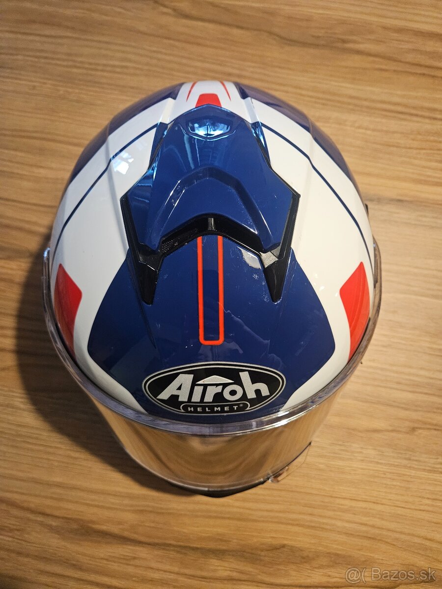 Prilba AIROH - 3