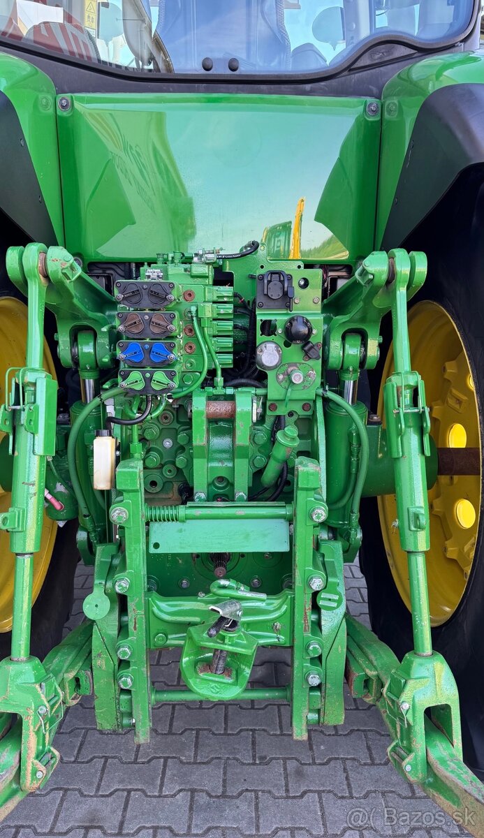 John Deere 7230R - 3