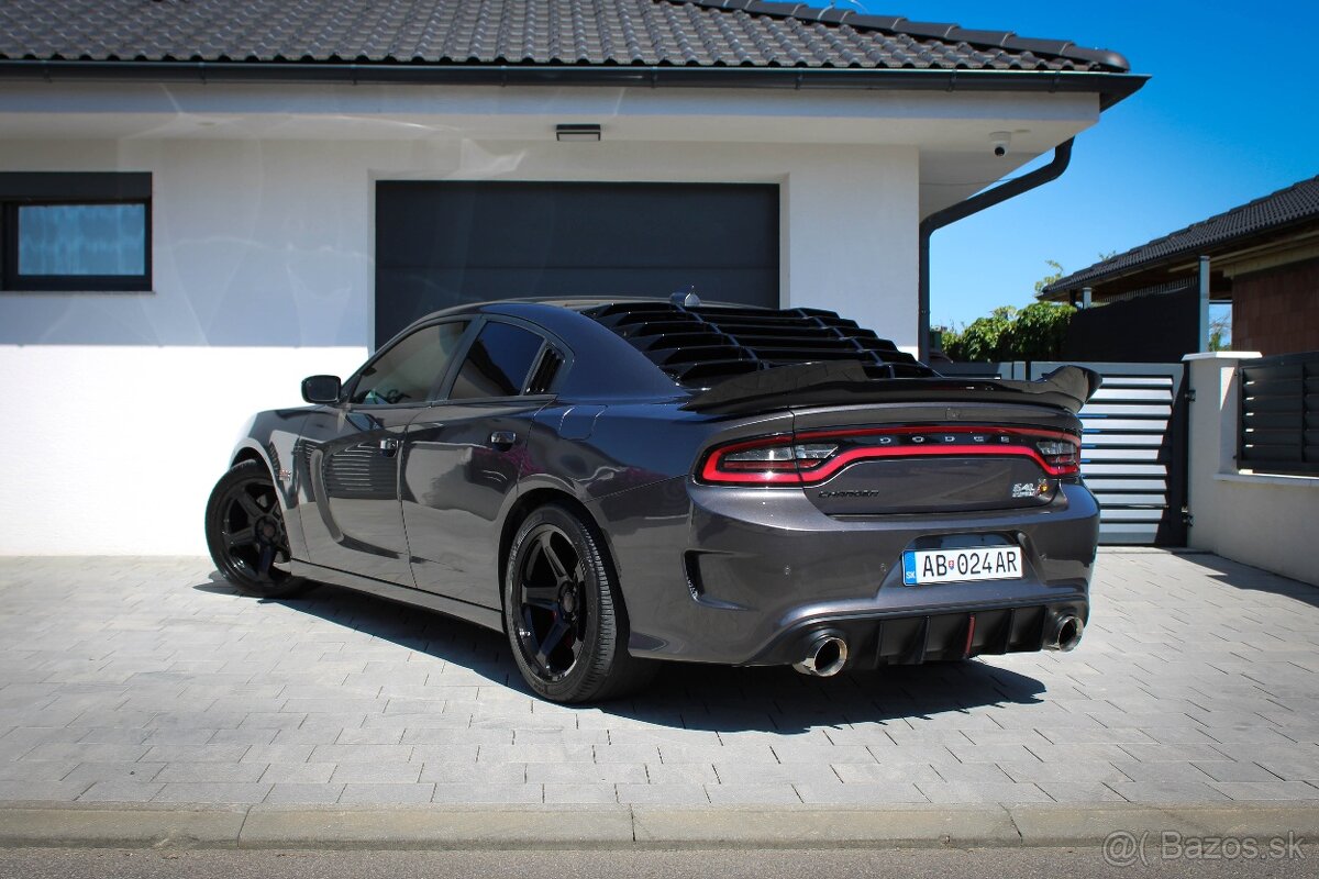 Dodge Charger 6.4 l SRT 392 Scat Pack V8 - 3