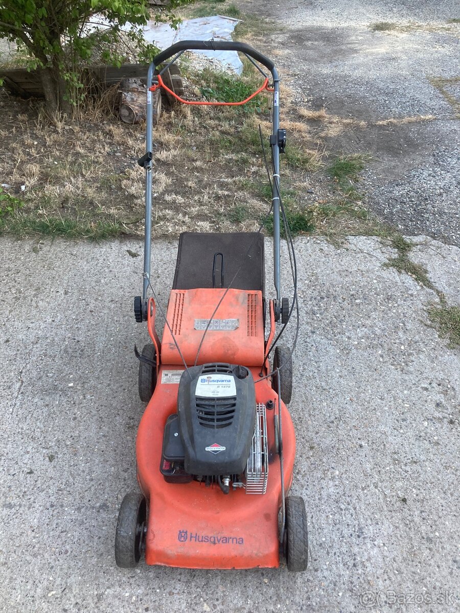 Kosačka Husqvarna s pojazdom - 3