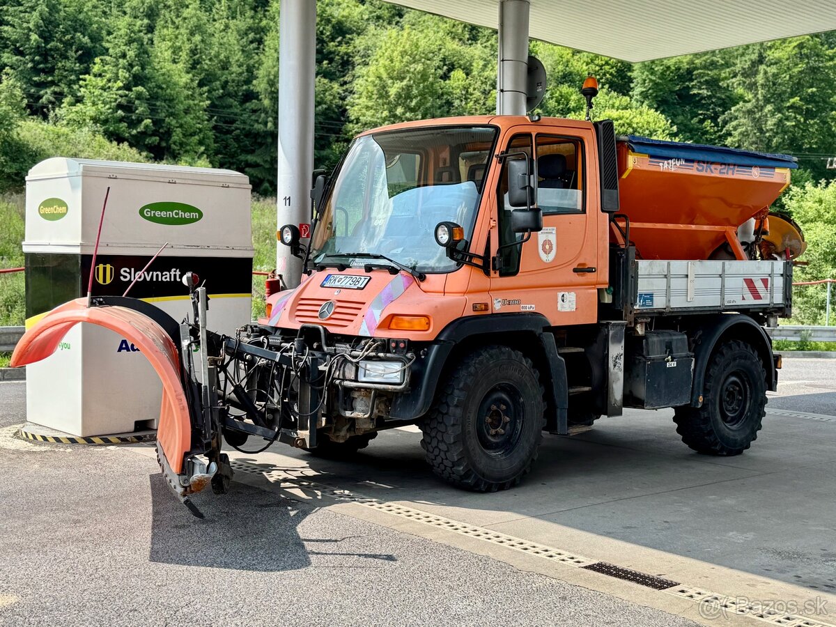 UNIMOG U300 sklapač 4x4 + zimná výbava