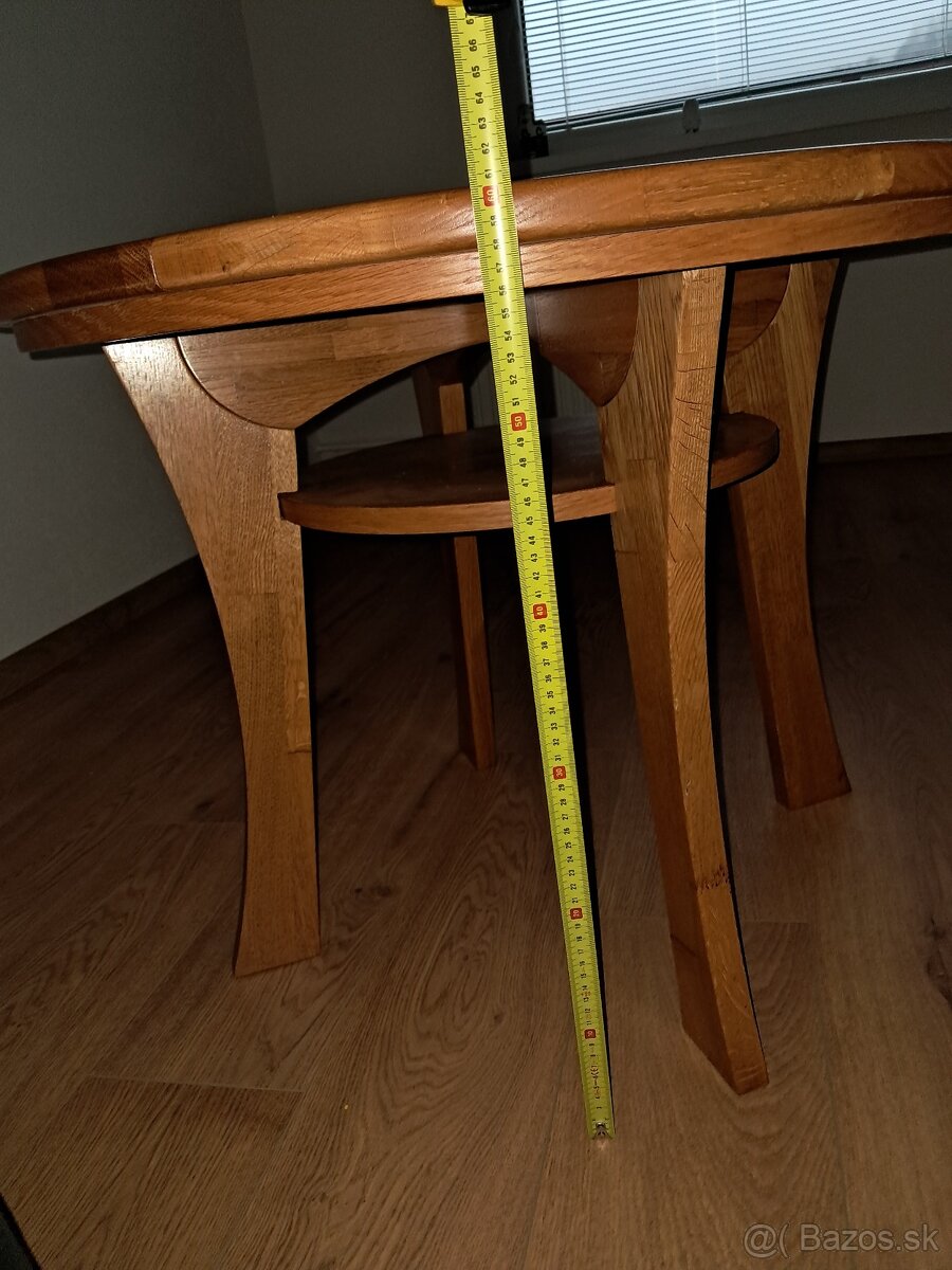 Okrúhly stôl z masívu - 3