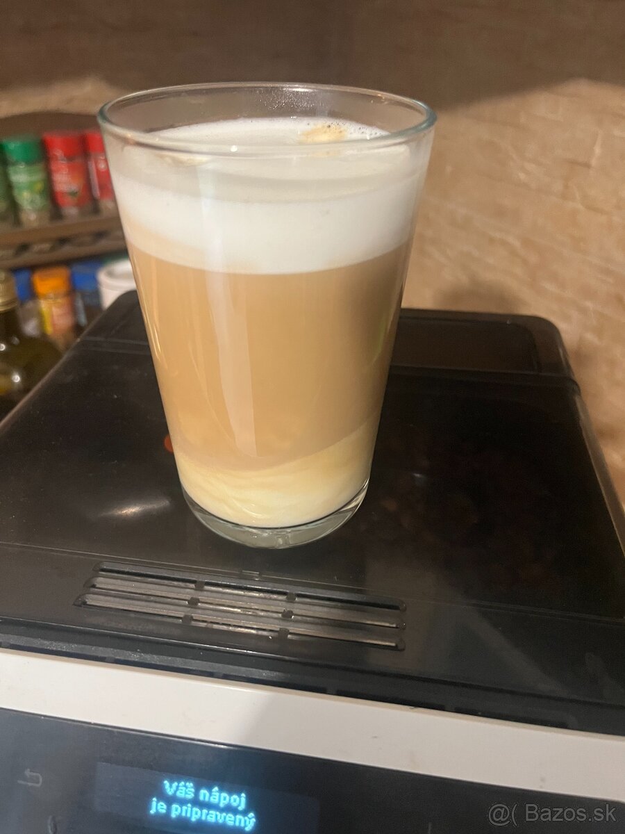 Kávovar Krups Quattro Force EA890 model FDB145000P - 3