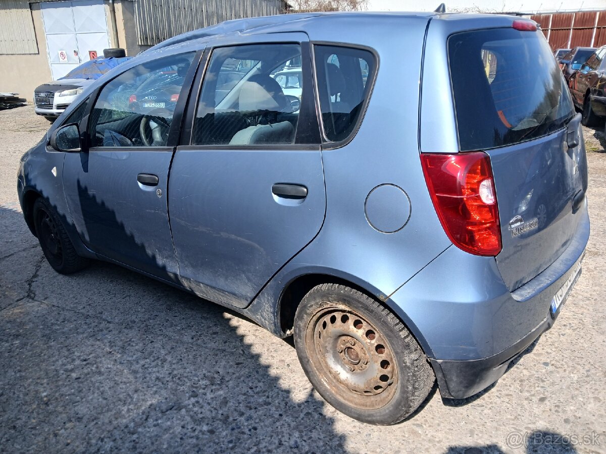 Mitsubishi Colt 1.3 i - rozpredám - 3