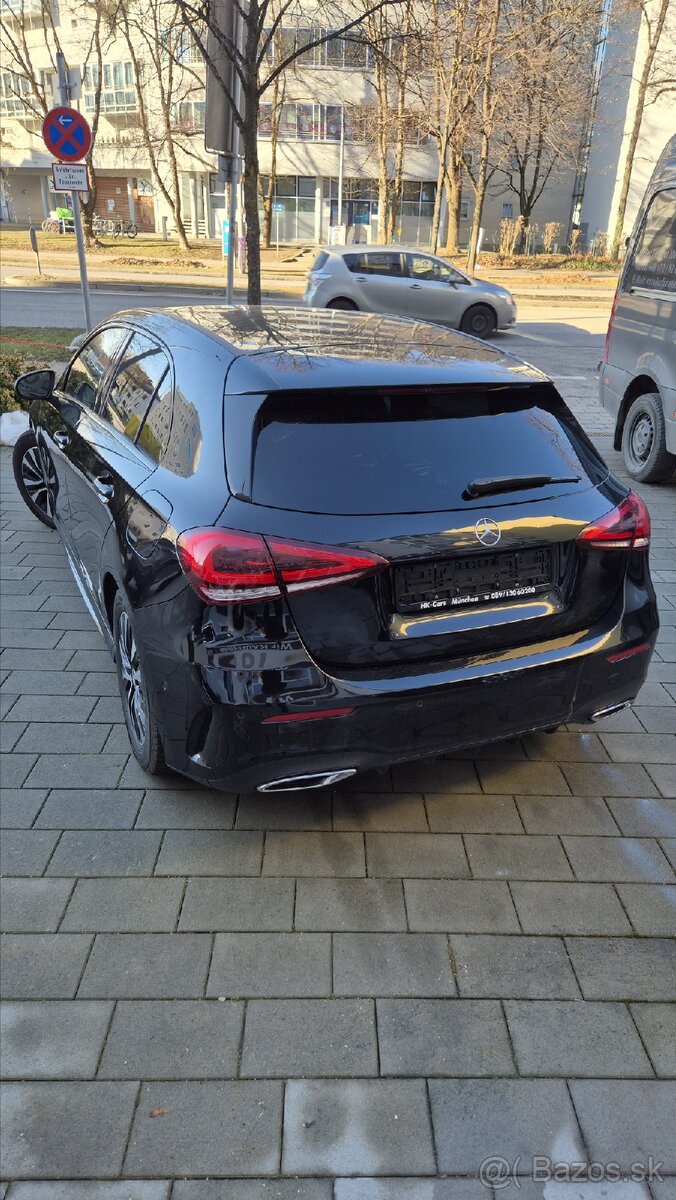 Mercedes-Benz A180 AMG,2022 - 3