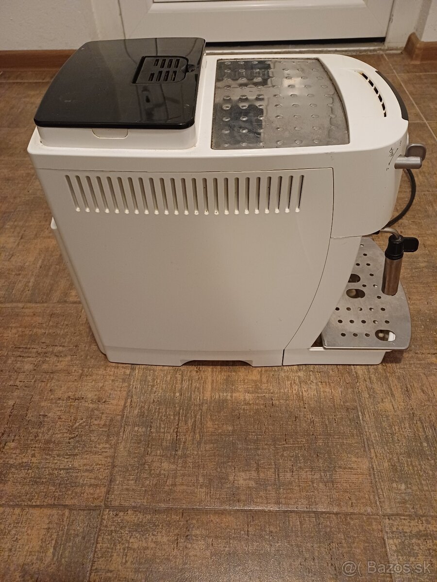 Kávovar Delonghi - 3