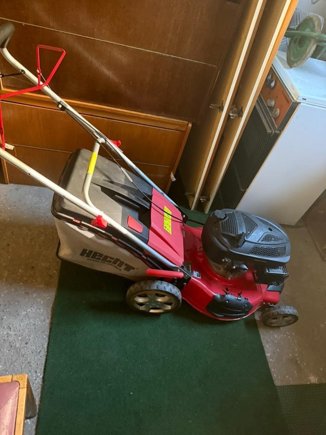 Benzínová kosačka s pohonom - 3