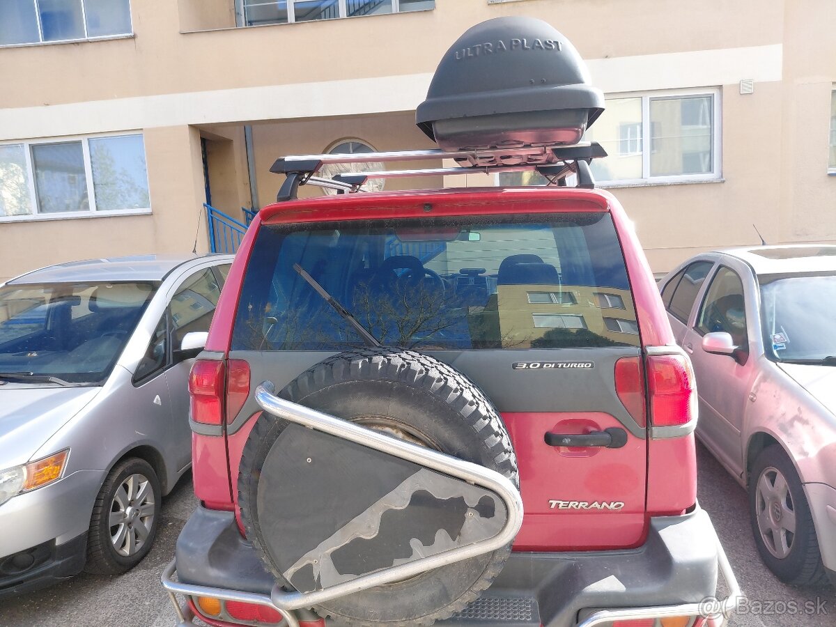 Nissan terrano 3,0 - 3