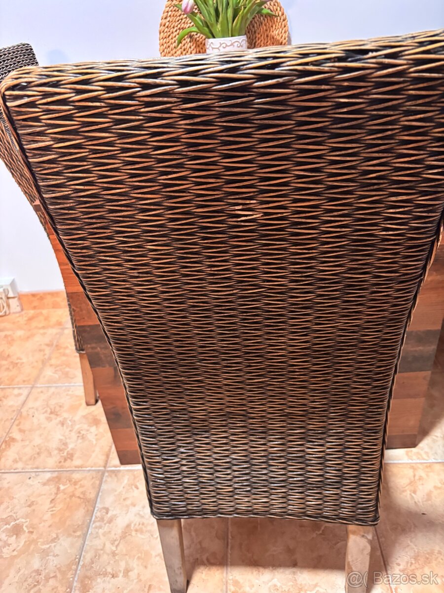 Mohutné ratanové stoličky - 3