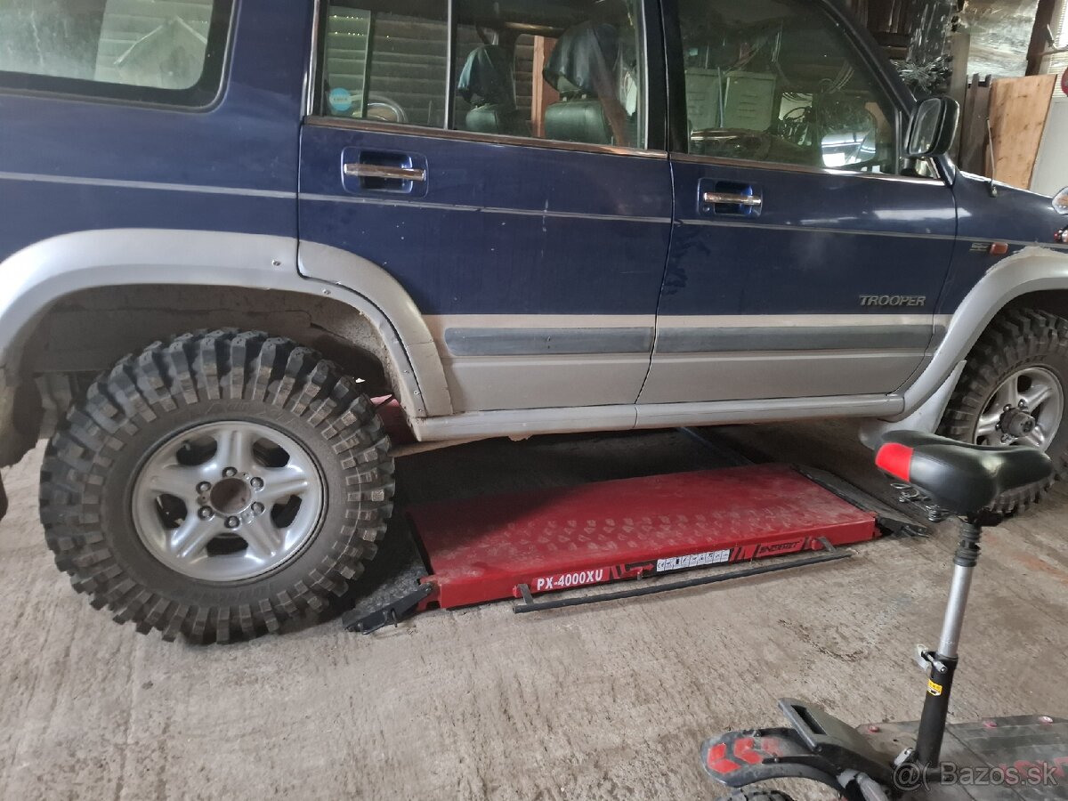 Isuzu trooper - 3