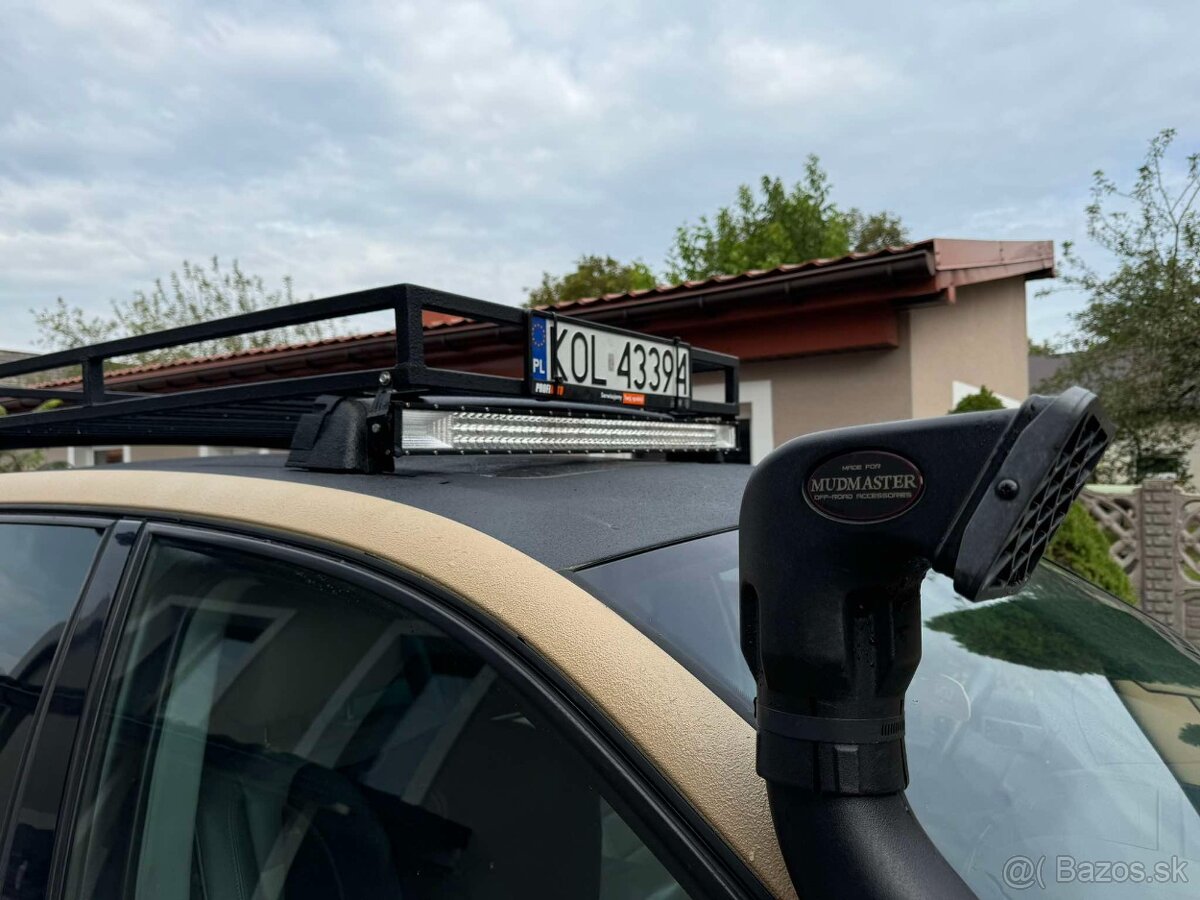 Volkswagen touareg off road