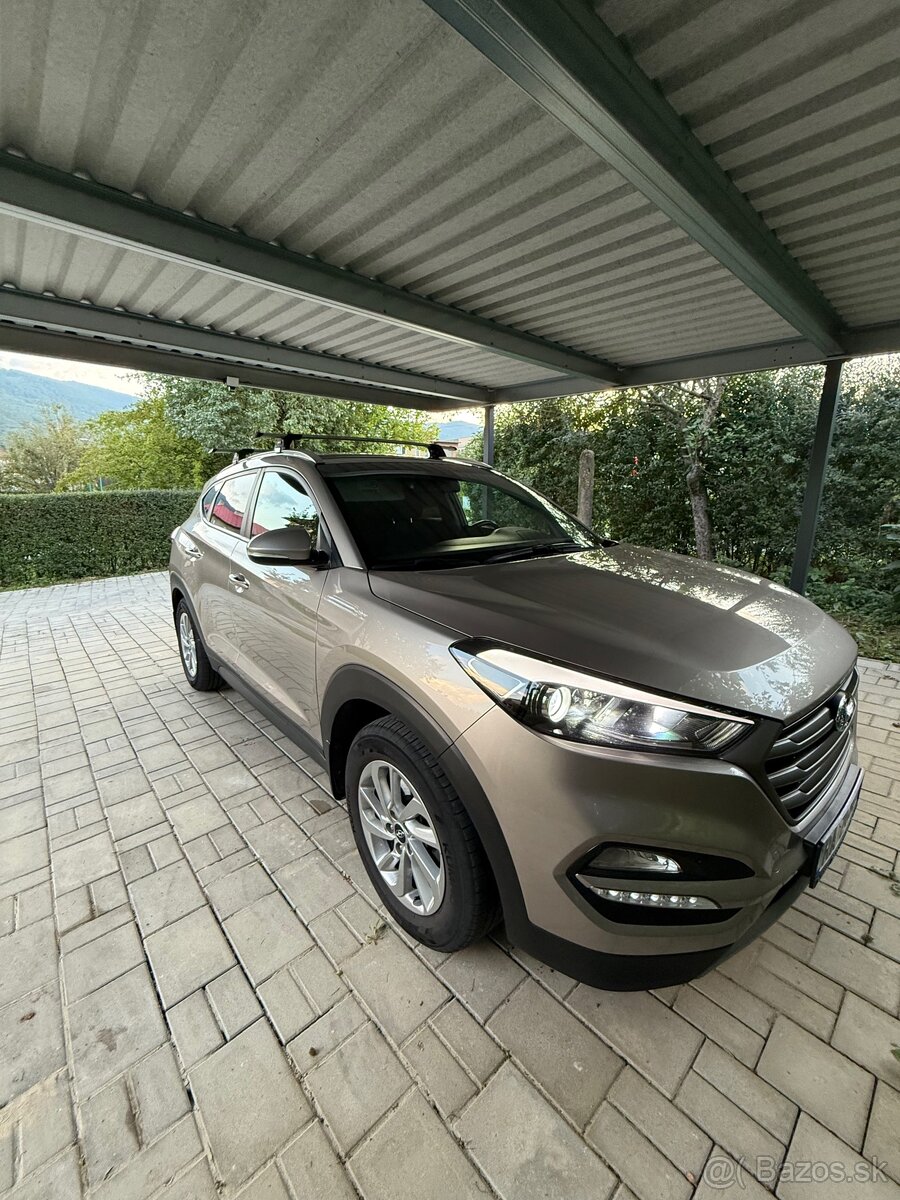 Hyundai Tucson 1.6 T-GDi, A/T 4x4 Shadow + ťažné