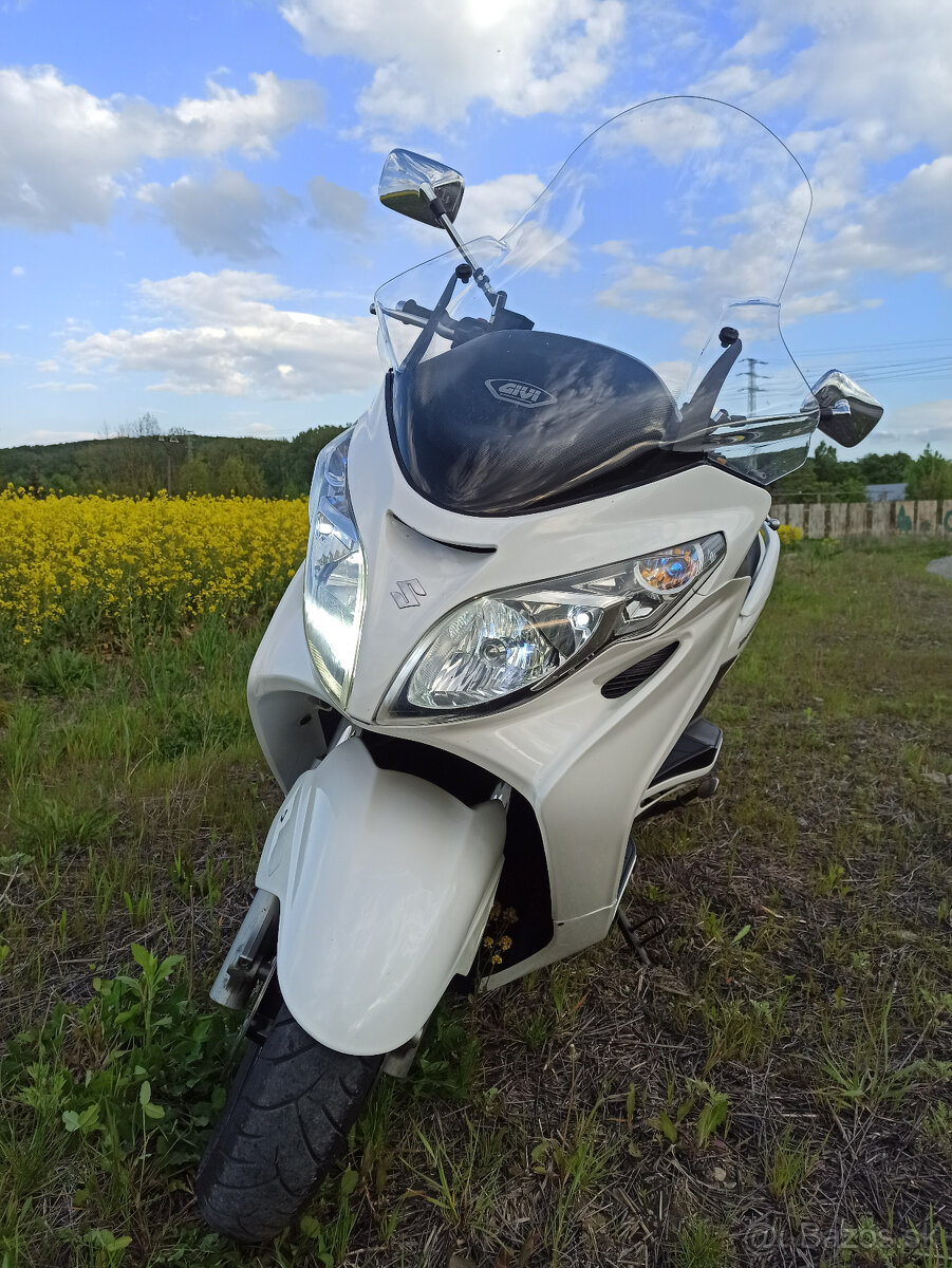 Predám SUZUKI BURGMAN 400 - 3