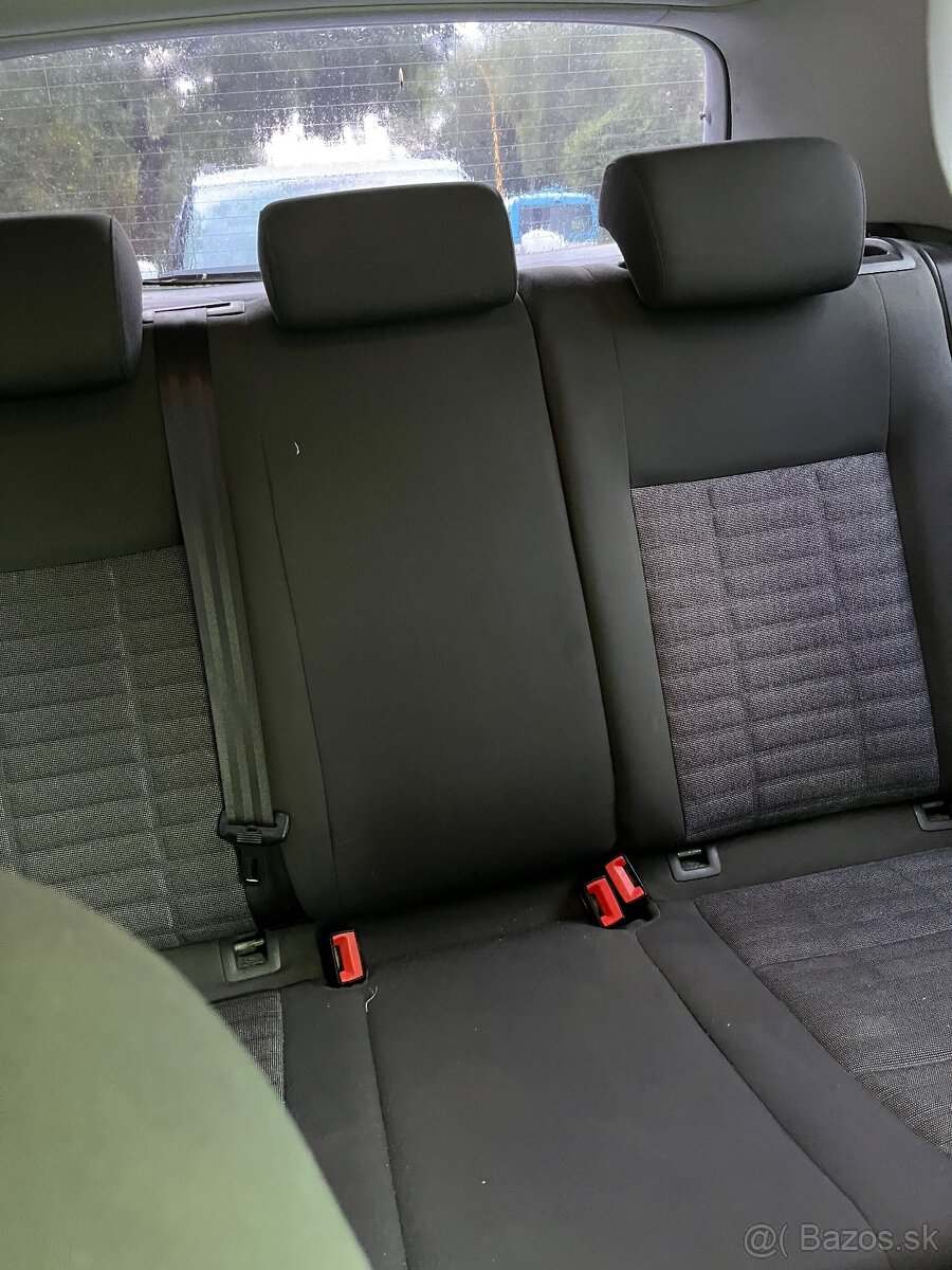 Predám Volkswagen golf V - 3