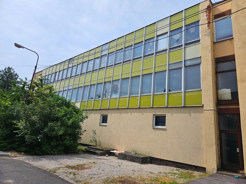 DRAŽBA-ADM.BUD.súp. č. 10100 na ul. Rybničná,obec Bratislava - 3