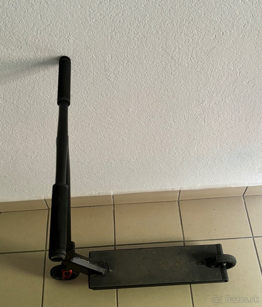 Tilt Theorem Medium freestyle kolobežka Black - 3