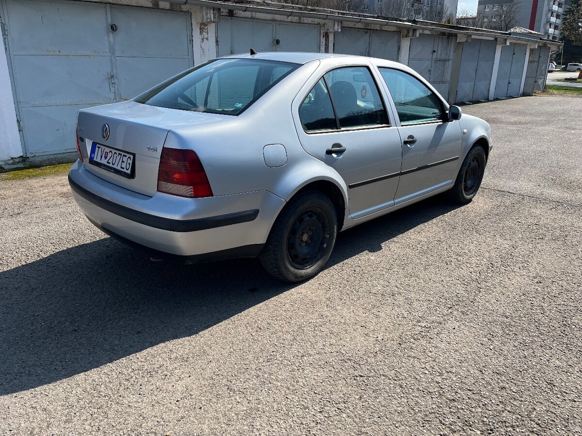 Volkswagen Bora 1.9TDI - 3