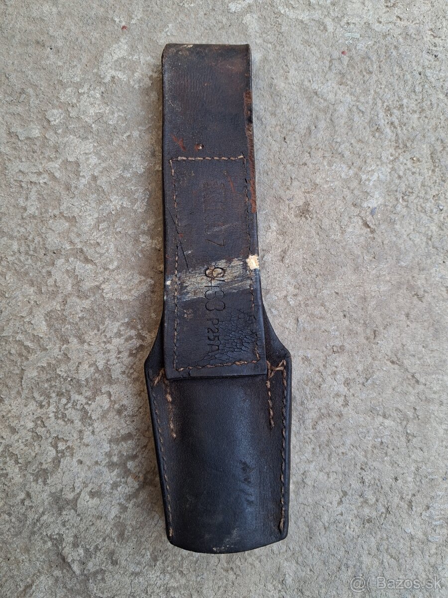 Zavesnik na bodak vz.24 - 3