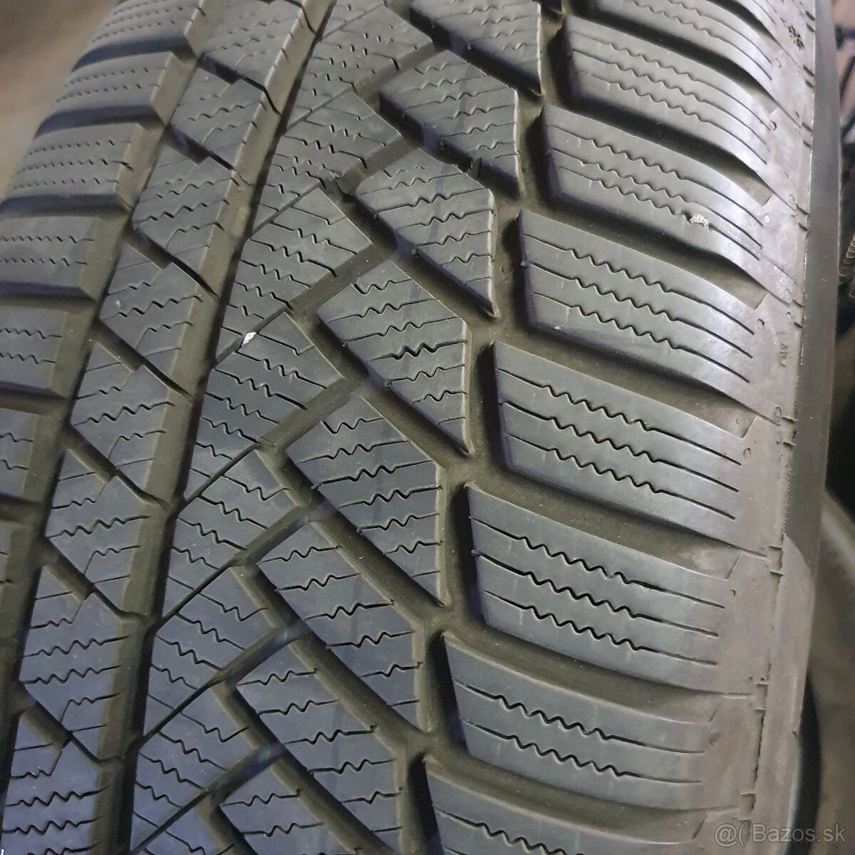 Zimné pneumatiky 235/60 R18 XL Continental - 3
