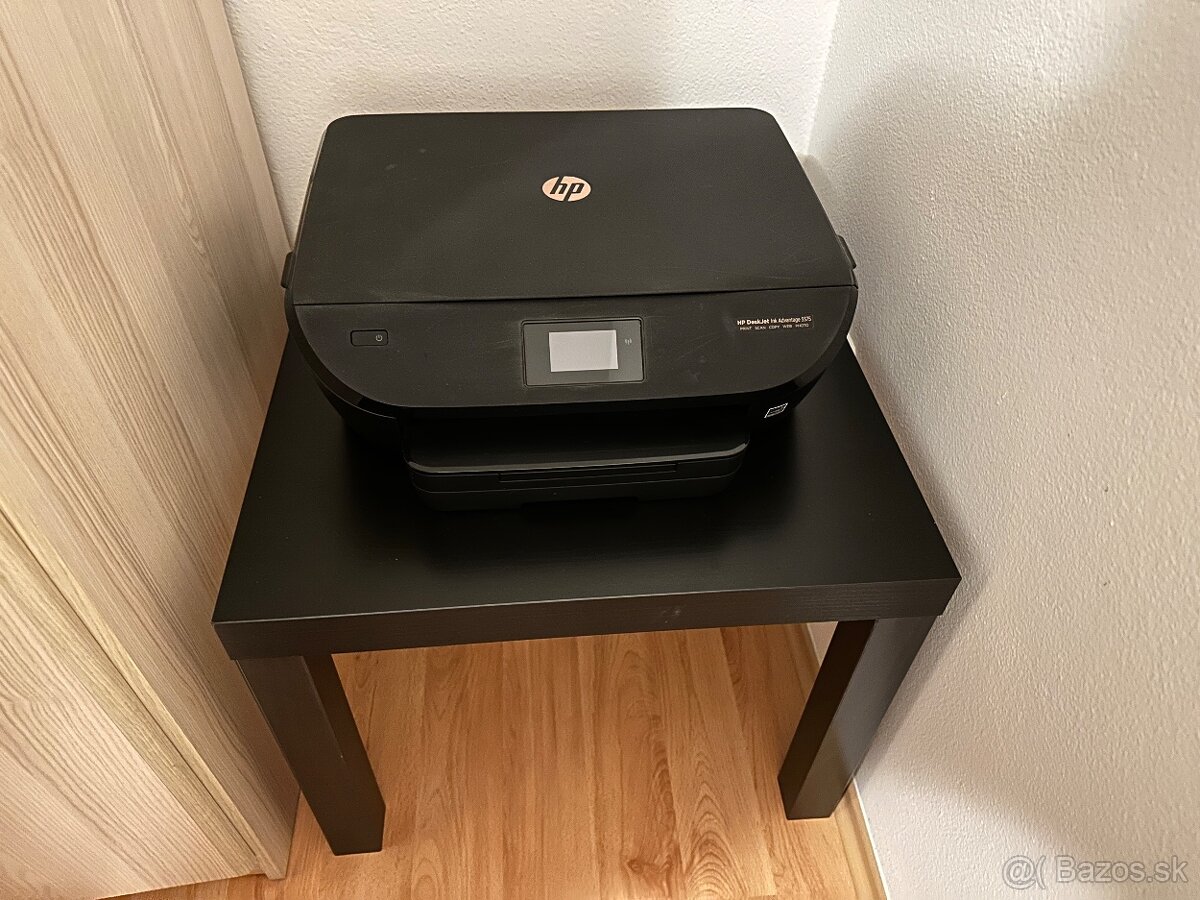 HP Deskjet Ink Advantage 5575 + stôl z Ikea - 3