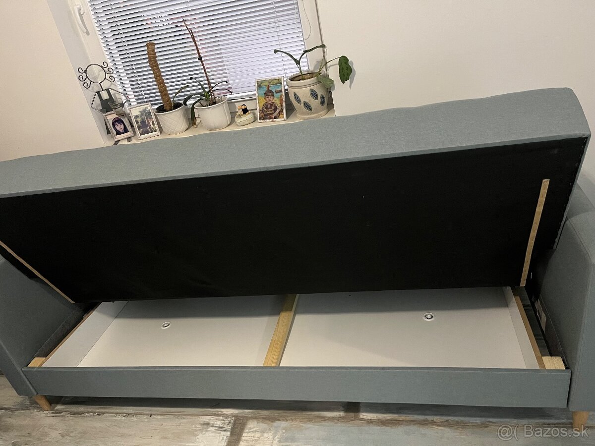 Predám rozkladaciu pohovku s úložným priestorom - 3