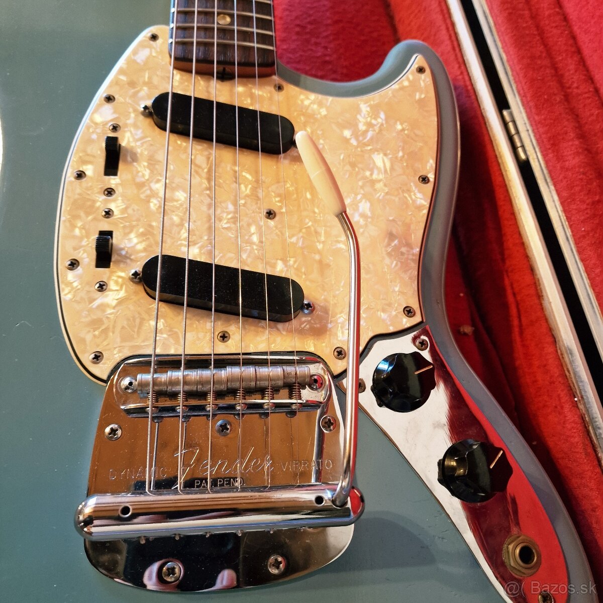 Fender Mustang Daphne Blue 1966 - 100% original - 3