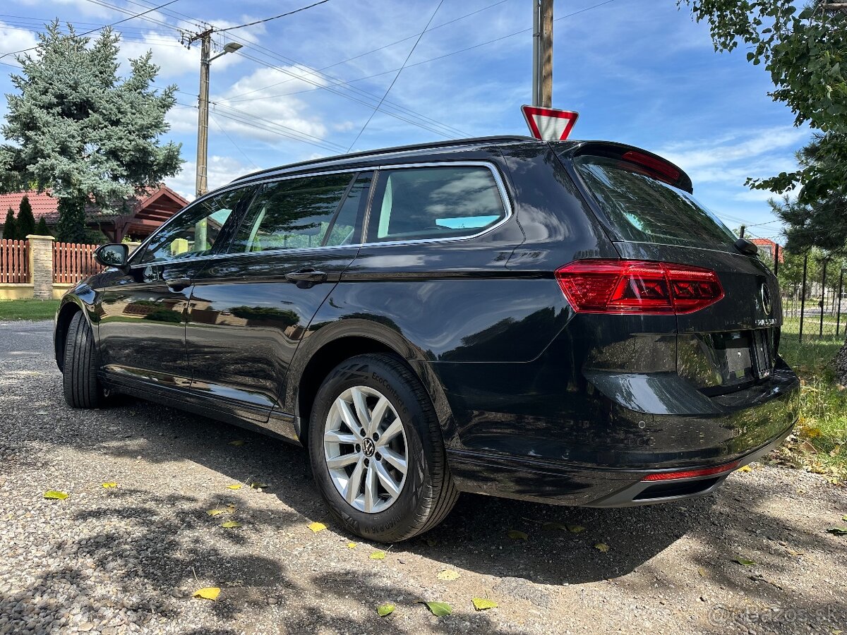 Volkswagen Passat Variant 2.0 TDI EVO Business DSG - 3
