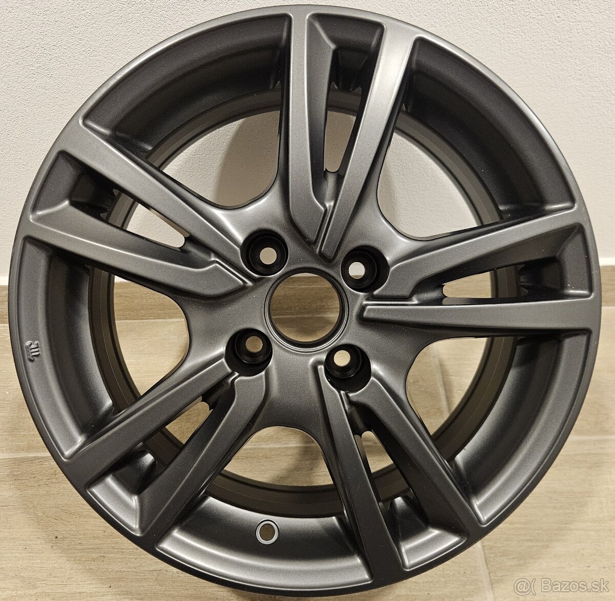 Atraktívne grafitové disky MAK - 4x100 r15 - 3