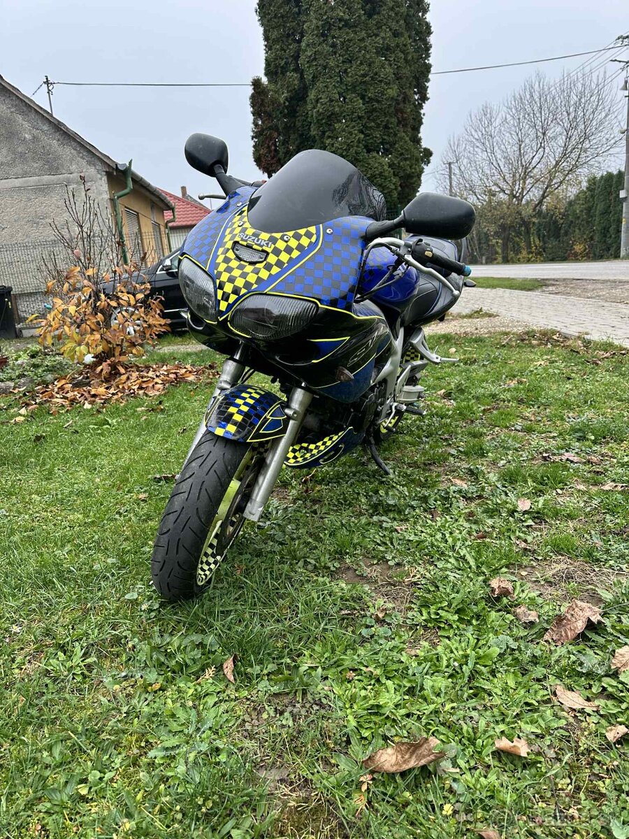 Suzuki sv650 - 3