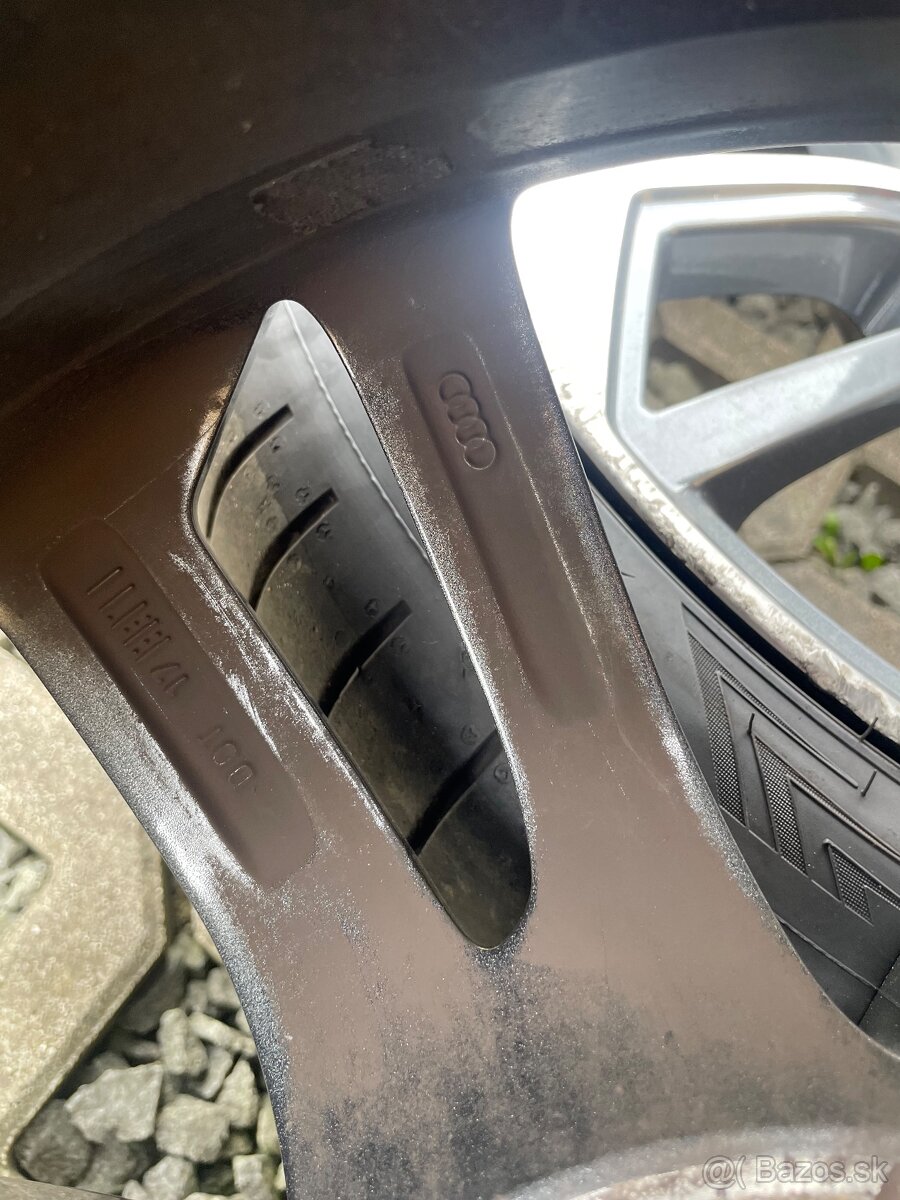 Audi 5x112 r18 - 3