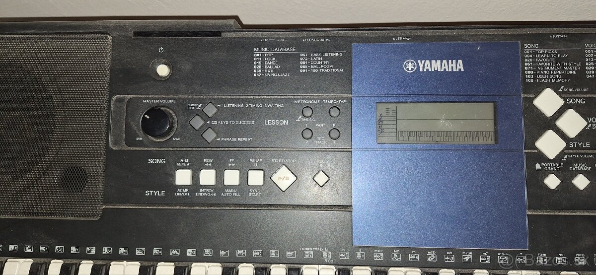 Yamaha PSR E333 - 3