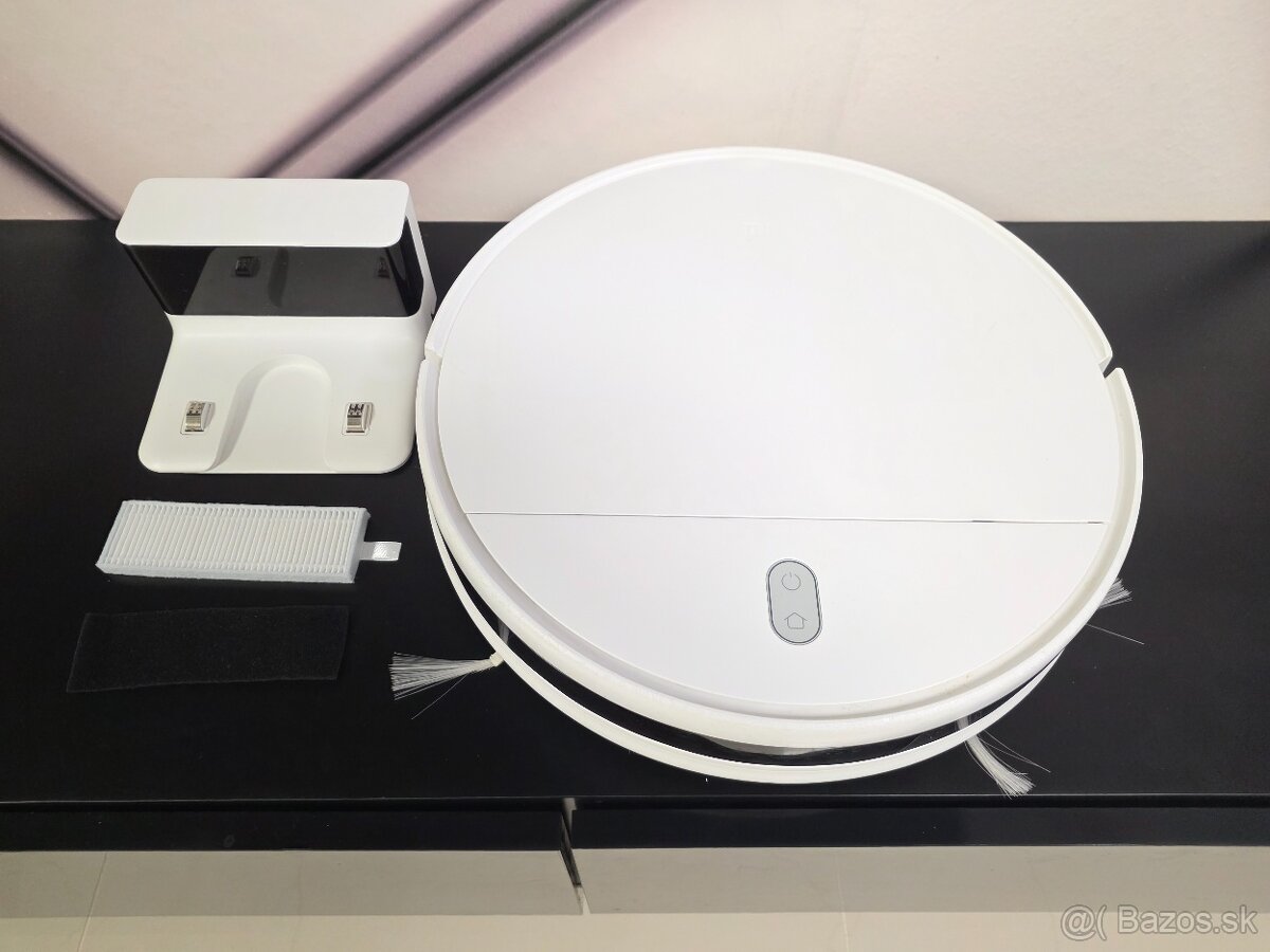 Robotický vysávač Xiaomi Mi Robot Vacuum Mop Essential - 3