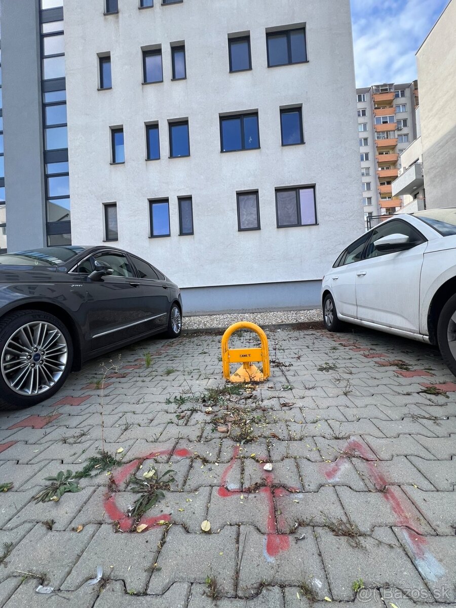 PRENÁJOM VONKAJŠIEHO PARKOVACIEHO MIESTA - NITRA - 3